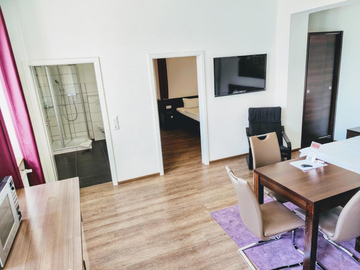 Boardinghouse - Stadtvilla Budget Schweinfurt Exteriör bild