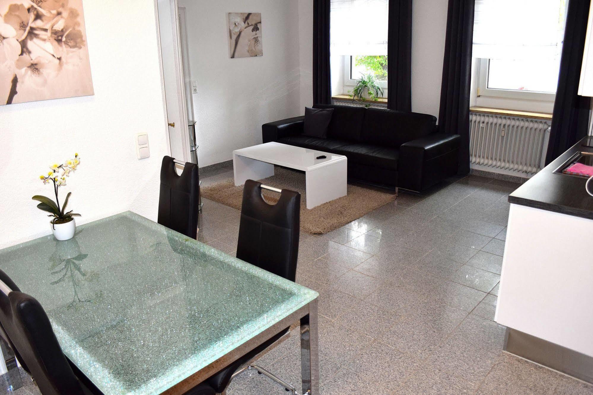 Boardinghouse - Stadtvilla Budget Schweinfurt Exteriör bild