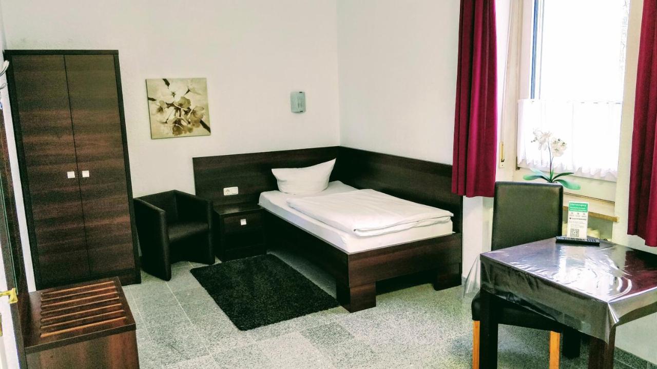 Boardinghouse - Stadtvilla Budget Schweinfurt Exteriör bild