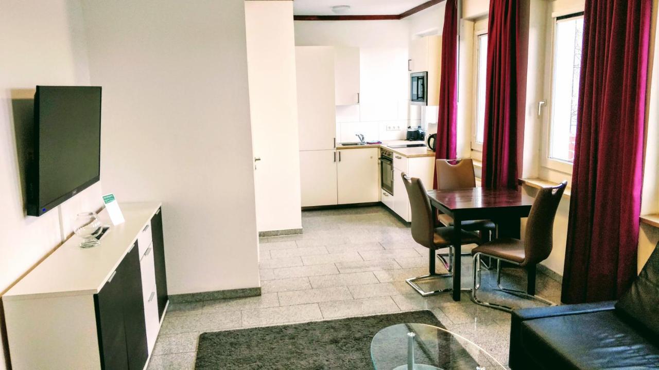 Boardinghouse - Stadtvilla Budget Schweinfurt Exteriör bild